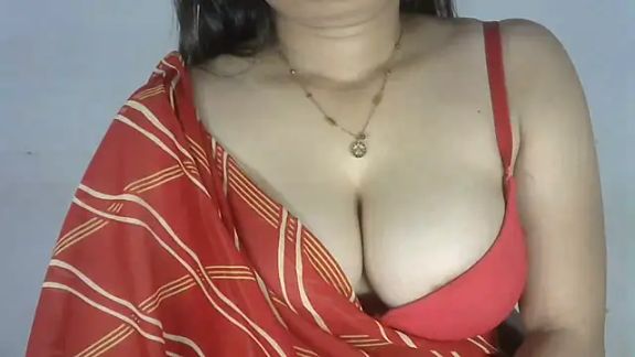 leena_hot