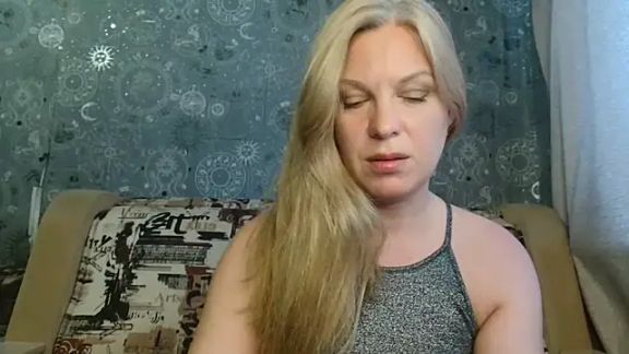 BlondeFox