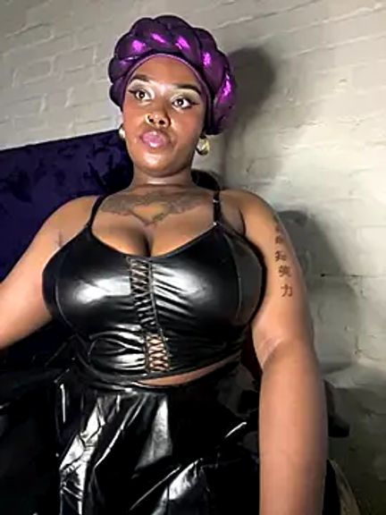 QUEEN_NOBUHLE_777