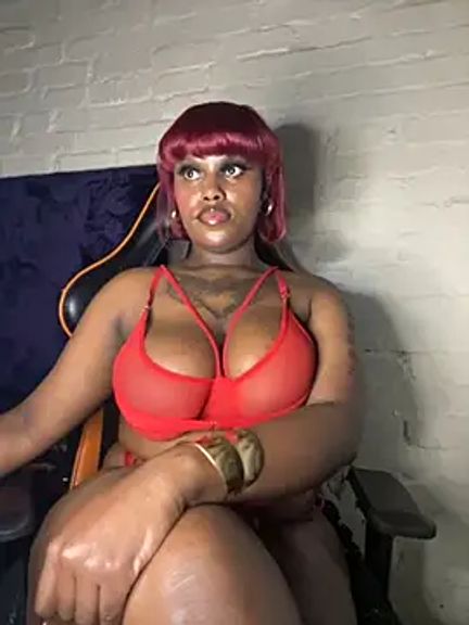 QUEEN_NOBUHLE_777