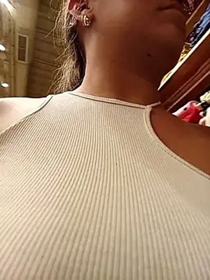 CLOE_SEX20