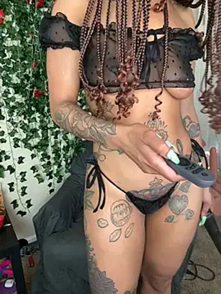 butterflybootyy