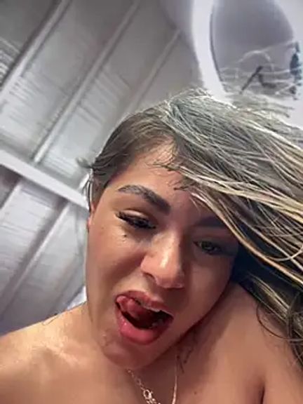 MayaMoanXXX