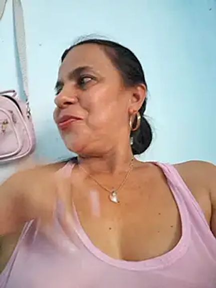 Lucerito-Hot