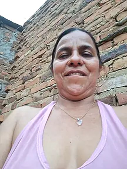 Lucerito-Hot