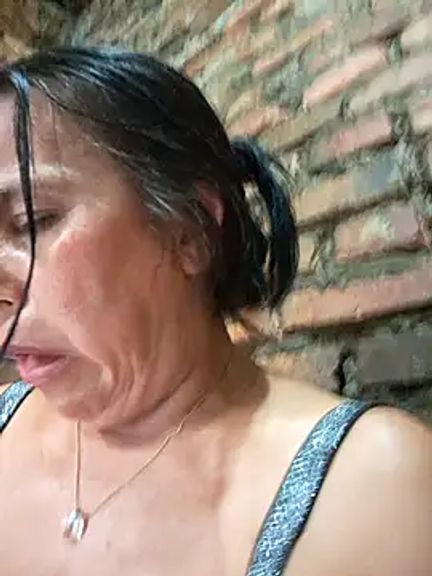 Lucerito-Hot