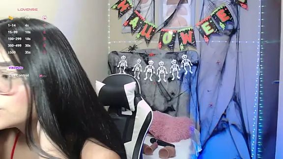 lindsay_sweet2
