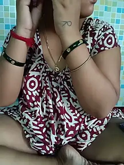 Rani_hot08