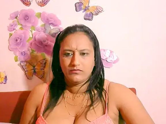 Indiansexyboobs18