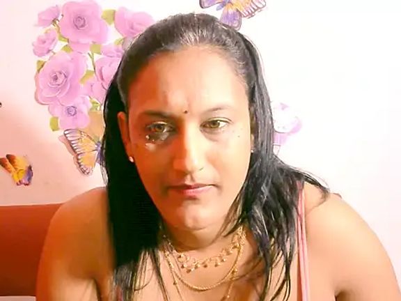 Indiansexyboobs18
