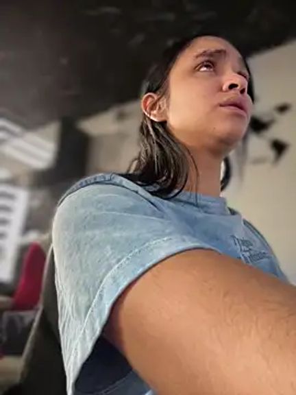 Isabella-Teen