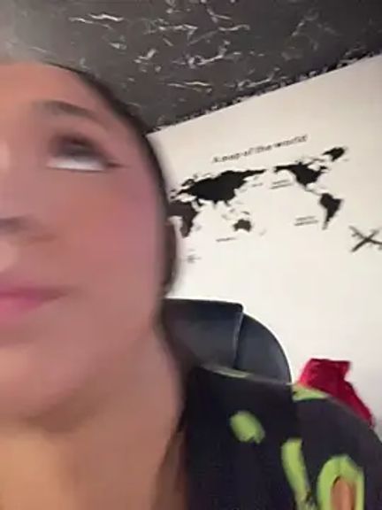 Isabella-Teen