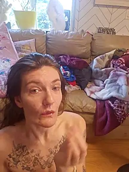 YourFavCanadianMILF