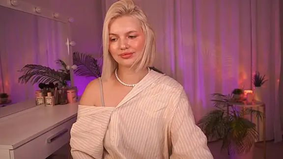 Amelia_Wells
