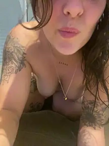 anonyme_hot47