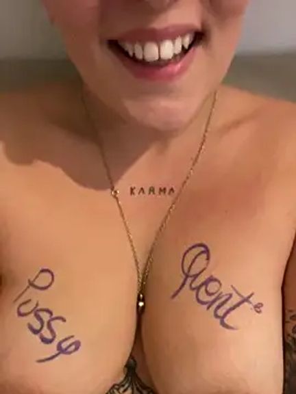 anonyme_hot47