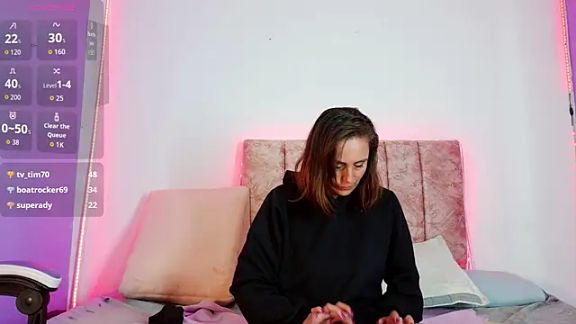 Ava_Raye
