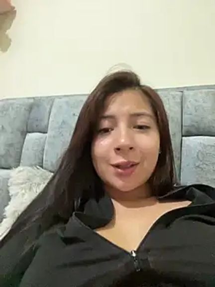 Karlee_Grey1