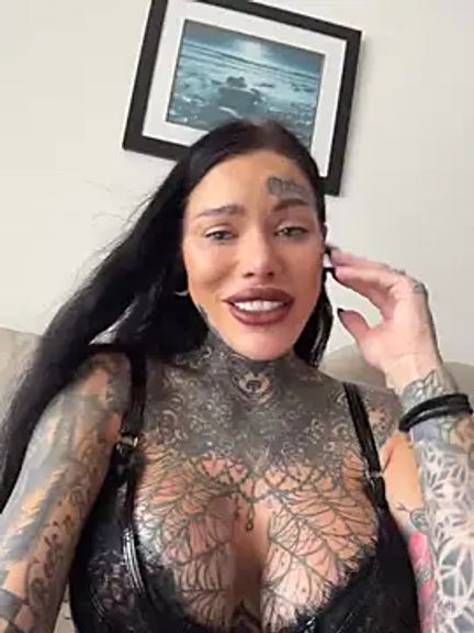 darkinkedbabe
