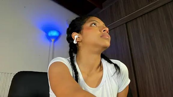 natalia_blue