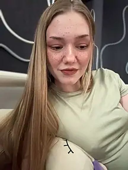 MilaMoone