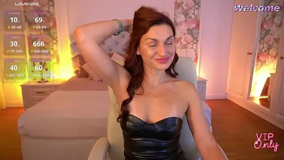 EllaGoldenn