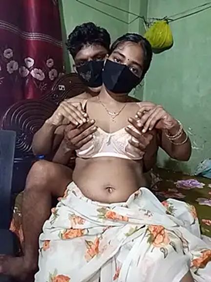 Cute_Couple59