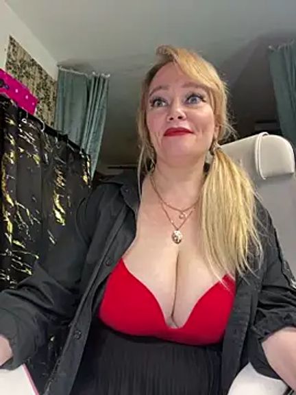 Sweet-blonde