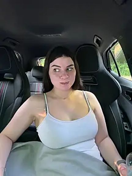 EllyNora