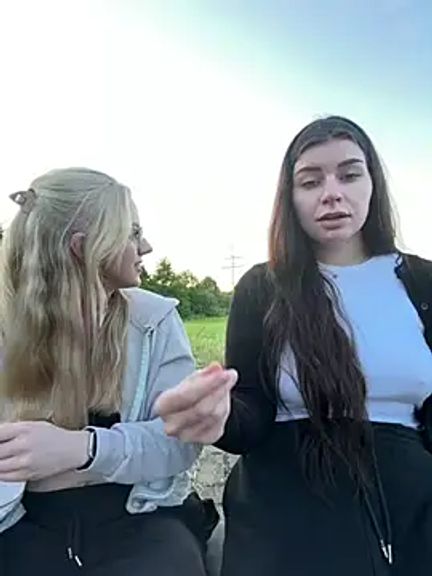 EllyNora