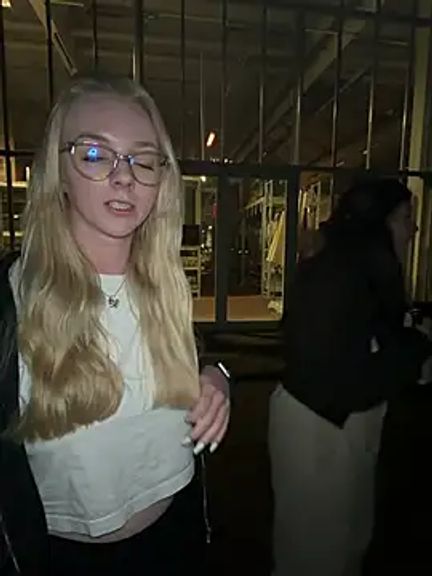 EllyNora