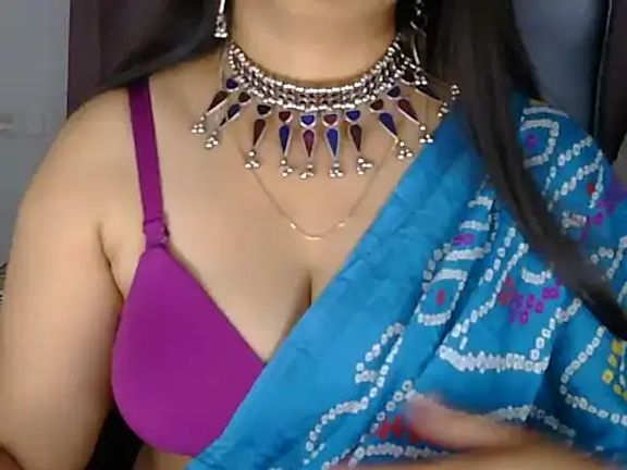 sanam_rose