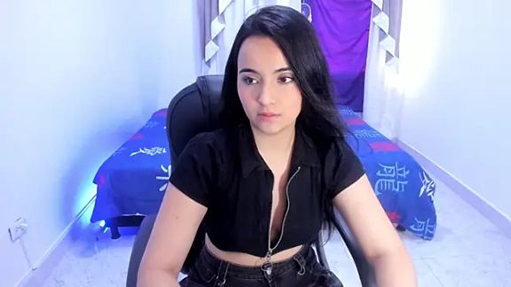 Naomii_Doll