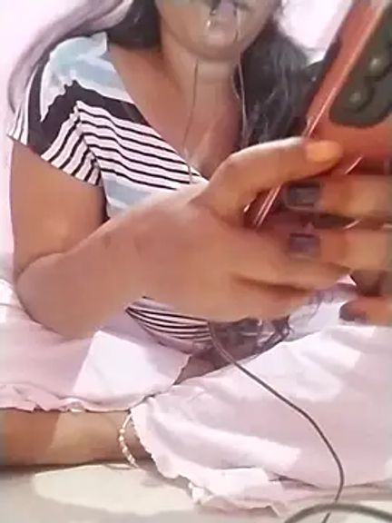 Tamilpriyanka75