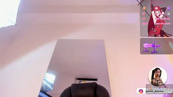 Juliett_Adams_