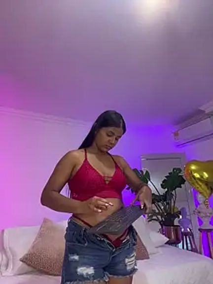 JANYLOVE__