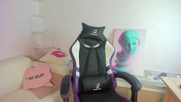 Ella_starrr__