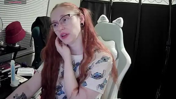 LilyFoxxx