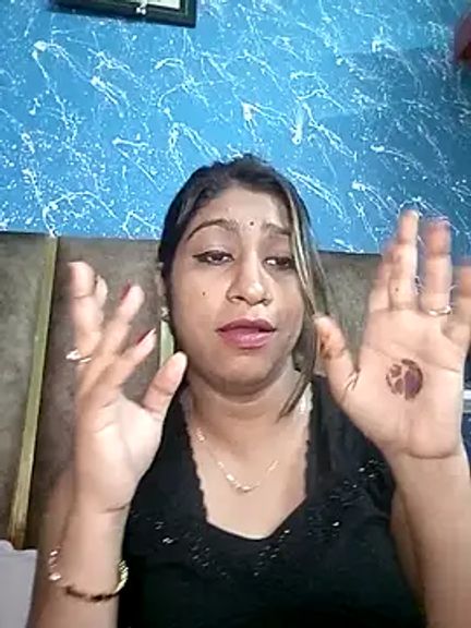 DesiRiya12