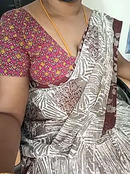 Tamil-hotwife