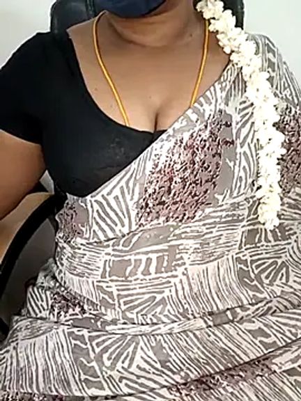 Tamil-hotwife