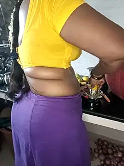 Tamil-hotwife
