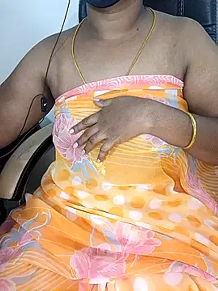 Tamil-hotwife