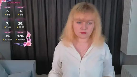 Sharon_Riley_