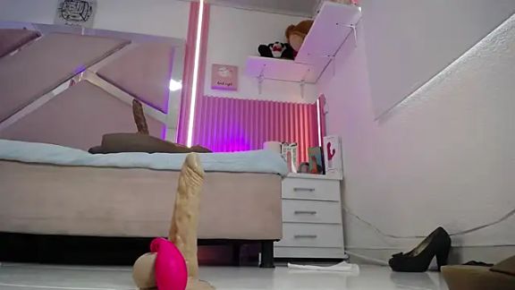 chloe__Jones_