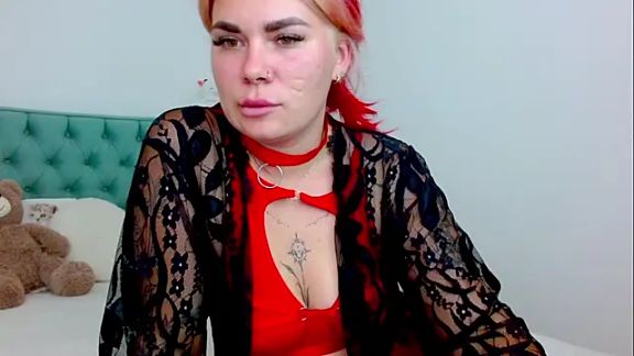 Naughty_kittyy1