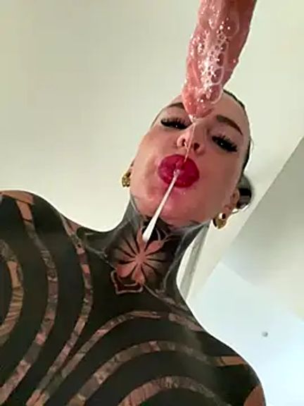 KathaleaNoir