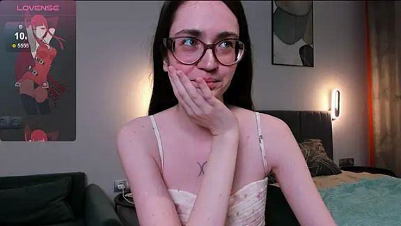 bellacatlovesmeat
