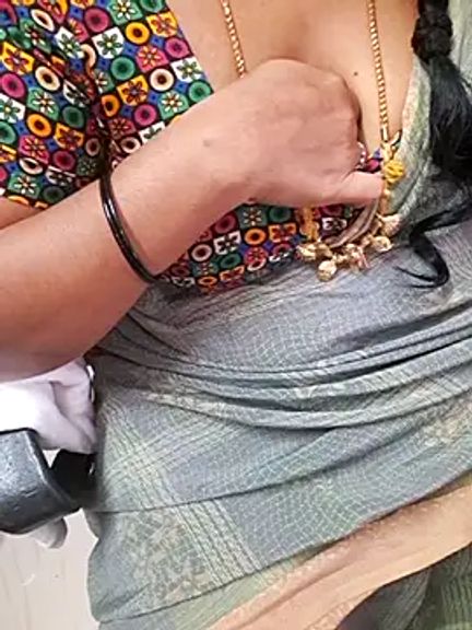 Tamil_Ammani