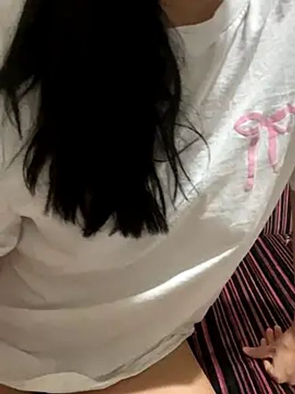 youngsexywoman